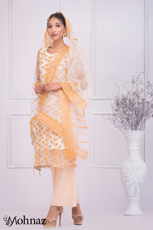 Semi Stitched Georgette Embroidered Three Piece